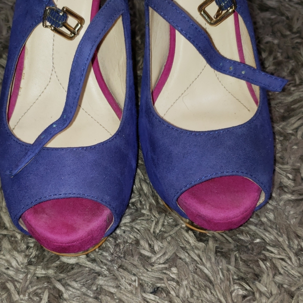 Heels - Picture 7 of 8